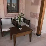 Homestay Stone Age *