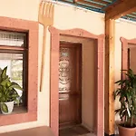 Stone Age Homestay *