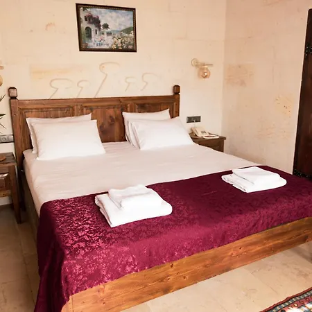Stone Age Homestay